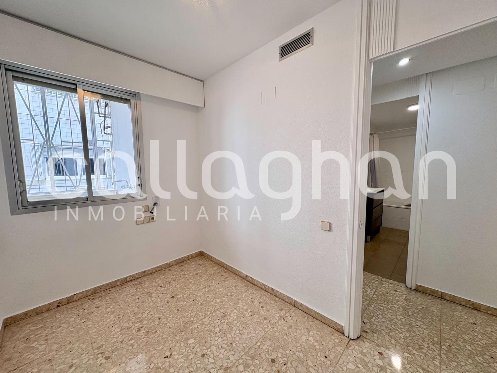 4 Zimmer Wohnung zu vermieten in Valencia Stadt mit Garage - 2.300 € (Ref: 9808168)