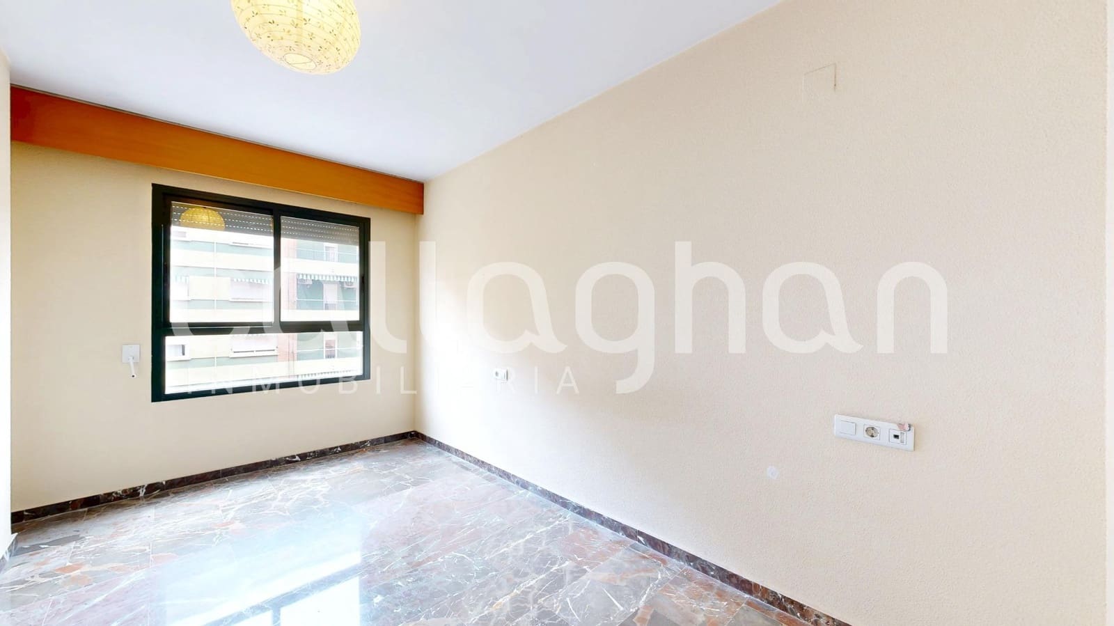 3 sypialnia Mieszkanie na sprzedaż w Miasto Walencja z garażem - 320 000 € (Ref: 9812293)