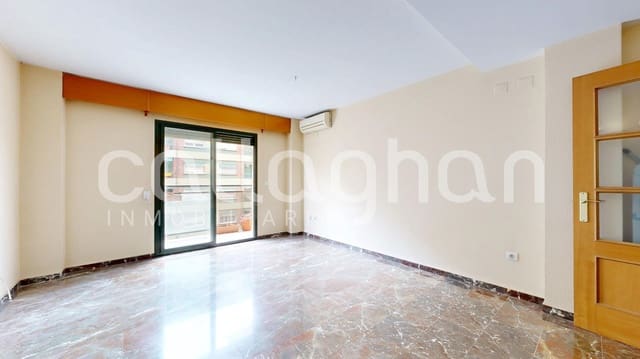 3 bedroom Flat for sale in Patraix, Valencia city with garage - € 320,000 (Ref: 9812293)
