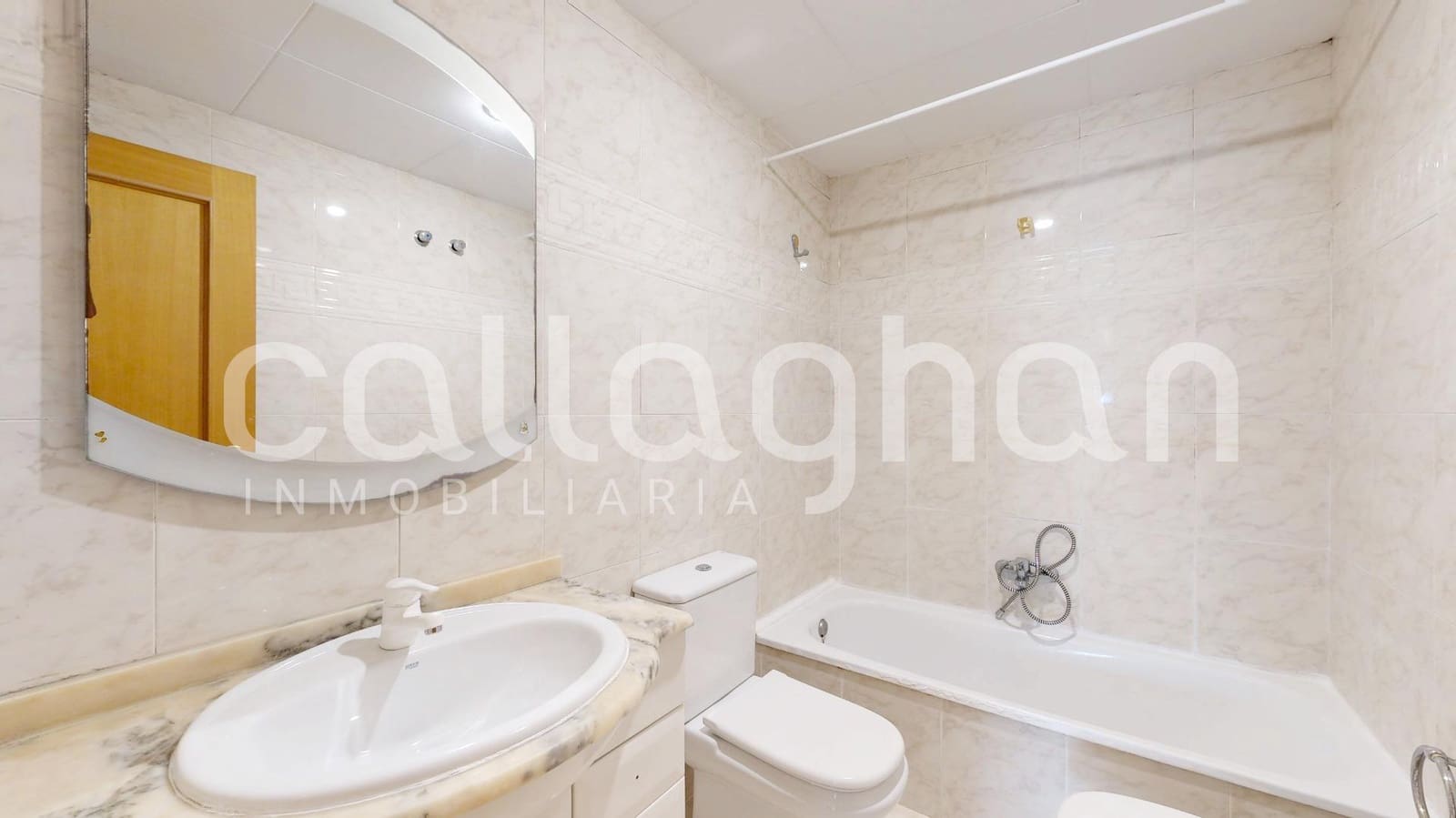 3 sypialnia Mieszkanie na sprzedaż w Miasto Walencja z garażem - 320 000 € (Ref: 9812293)