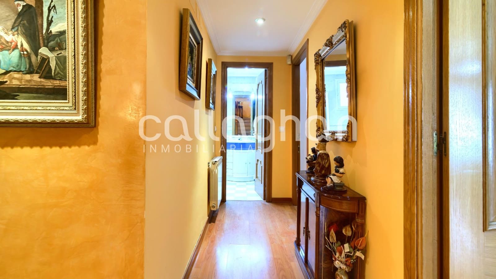 Adosado de 4 habitaciones en Sedaví en venta con garaje - 498.500 € (Ref: 9825437)