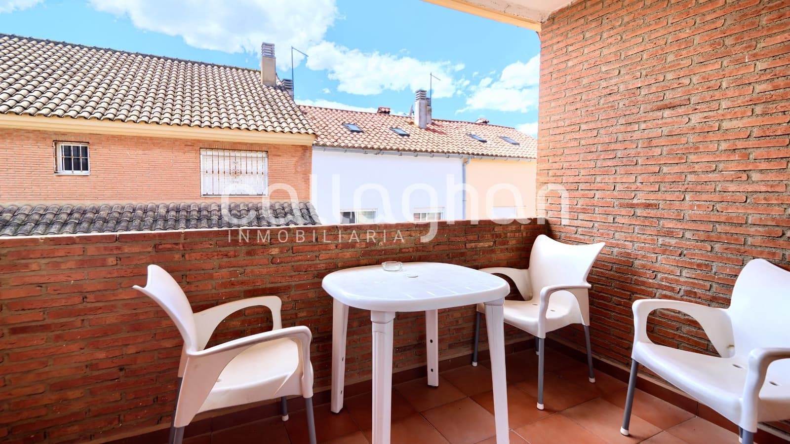 Adosado de 4 habitaciones en Sedaví en venta con garaje - 498.500 € (Ref: 9825437)