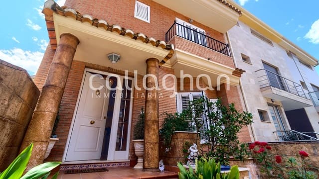 4 sypialnia Dom szeregowy na sprzedaż w Sedaví z garażem - 498 500 € (Ref: 9825437)