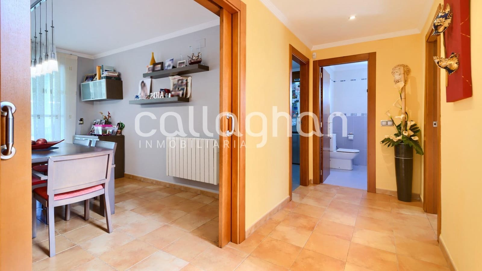 5 Zimmer Villa zu verkaufen in Montserrat mit Pool Garage - 449.000 € (Ref: 9825438)