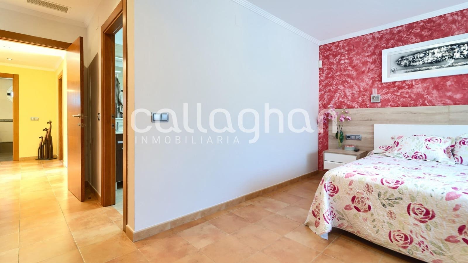 5 Zimmer Villa zu verkaufen in Montserrat mit Pool Garage - 449.000 € (Ref: 9825438)