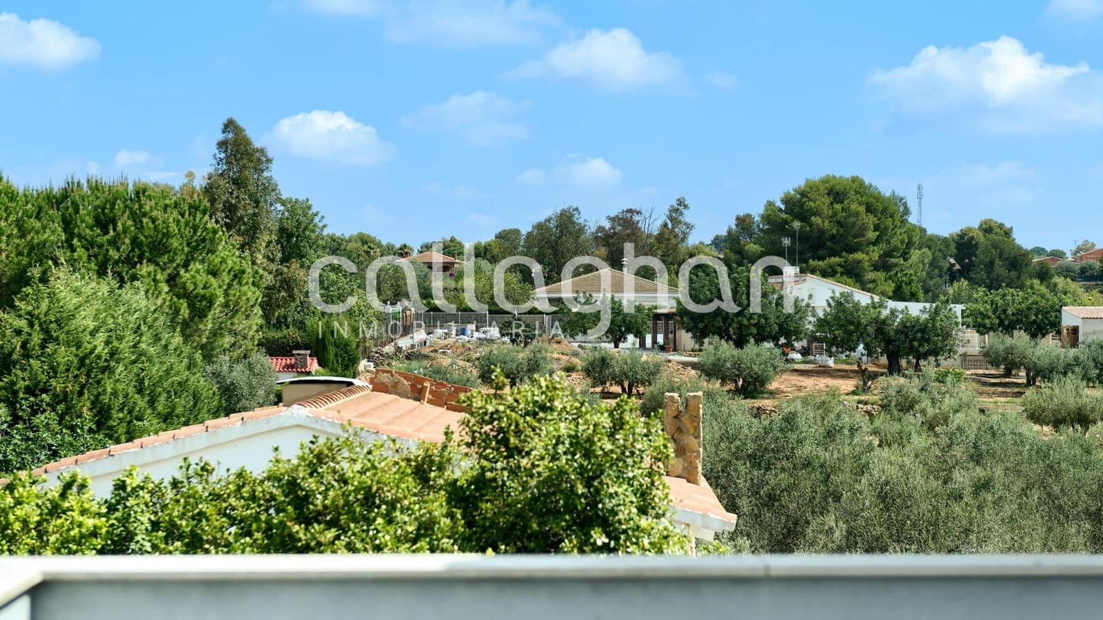 5 Zimmer Villa zu verkaufen in Montserrat mit Pool Garage - 449.000 € (Ref: 9825438)