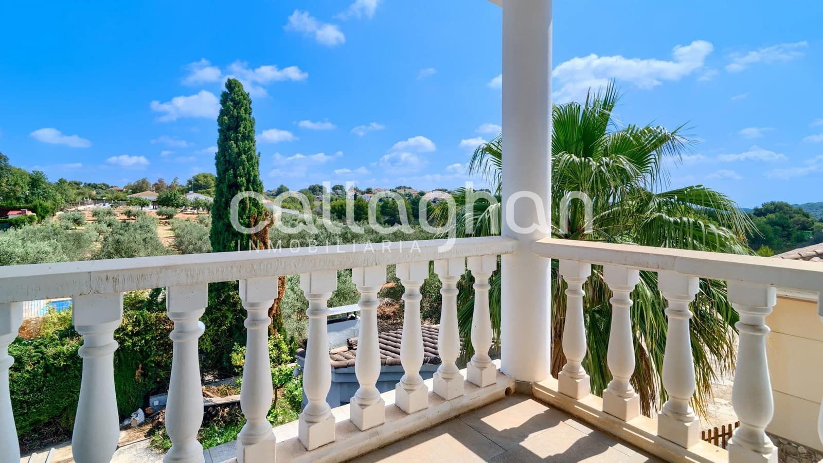 5 Zimmer Villa zu verkaufen in Montserrat mit Pool Garage - 449.000 € (Ref: 9825438)