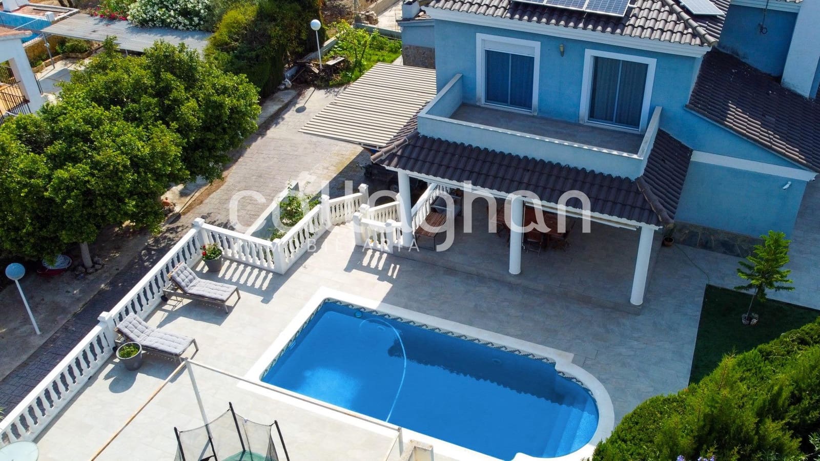 5 Zimmer Villa zu verkaufen in Montserrat mit Pool Garage - 449.000 € (Ref: 9825438)
