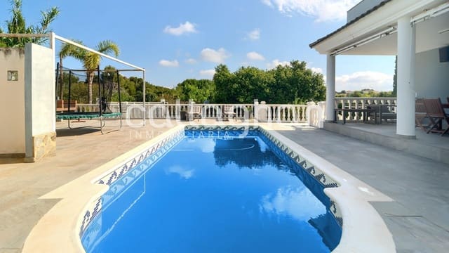 5 Zimmer Villa zu verkaufen in Montserrat mit Pool Garage - 449.000 € (Ref: 9825438)