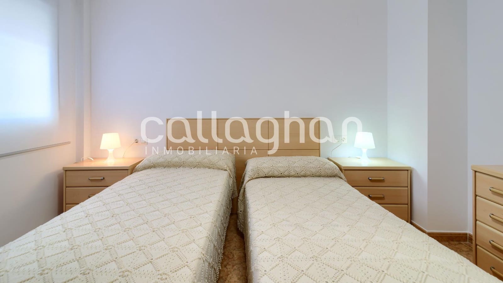 Pareado de 3 habitaciones en Chilches en venta - 304.000 € (Ref: 9825439)