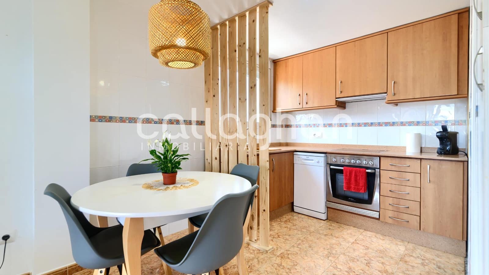 Pareado de 3 habitaciones en Chilches en venta - 304.000 € (Ref: 9825439)