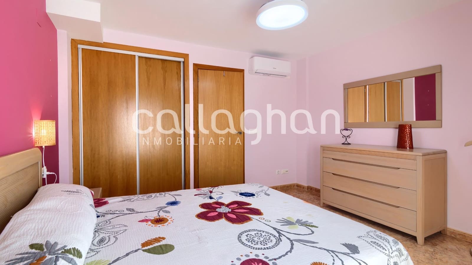 Pareado de 3 habitaciones en Chilches en venta - 304.000 € (Ref: 9825439)