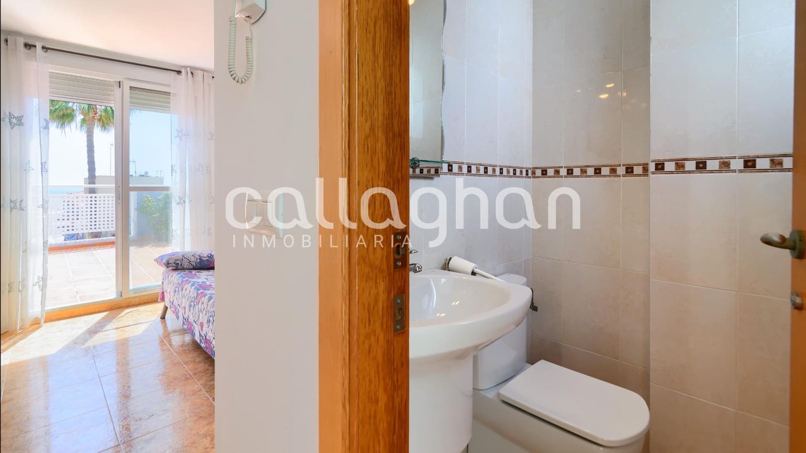 Pareado de 3 habitaciones en Chilches en venta - 304.000 € (Ref: 9825439)