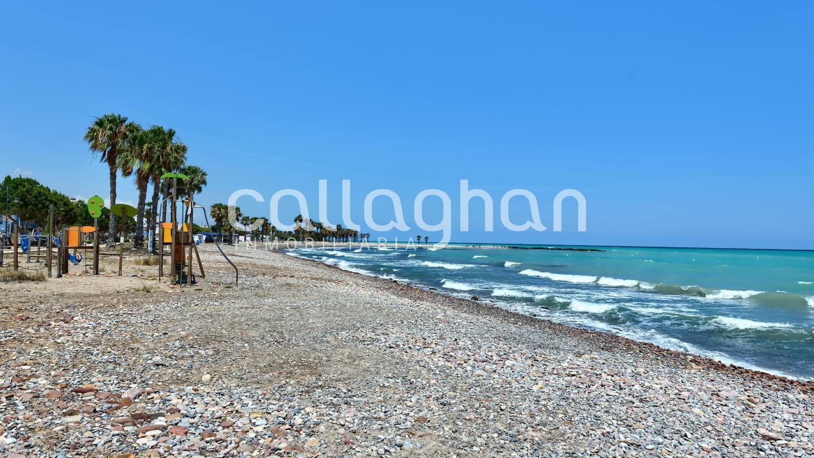 Pareado de 3 habitaciones en Chilches en venta - 304.000 € (Ref: 9825439)