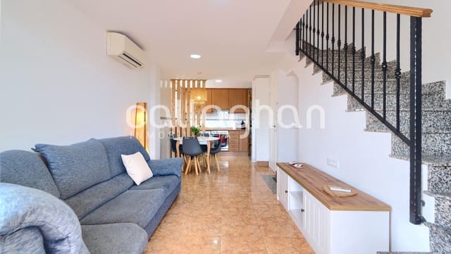 3 bedroom Semi-detached Villa for sale in Chilches - € 304,000 (Ref: 9825439)