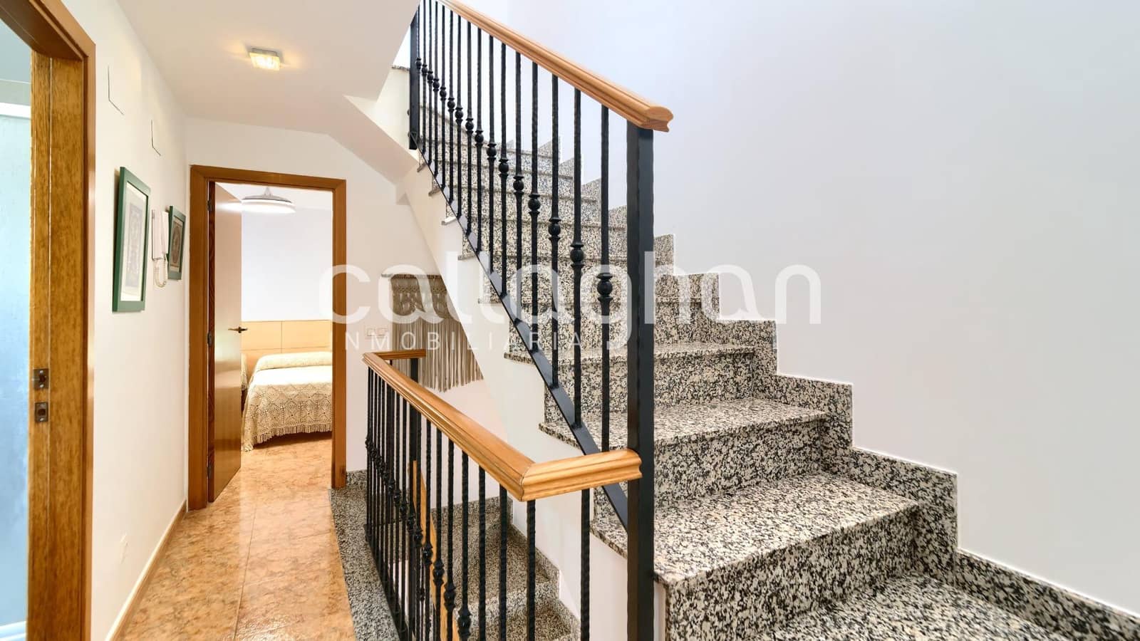 3 bedroom Semi-detached Villa for sale in Chilches - € 304,000 (Ref: 9825439)