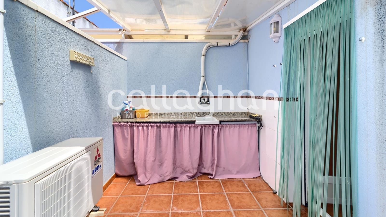 3 bedroom Semi-detached Villa for sale in Chilches - € 304,000 (Ref: 9825439)