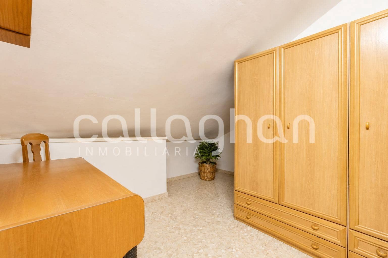5 chambre Penthouse à vendre à Valence ville avec garage - 650 000 € (Ref: 9829360)