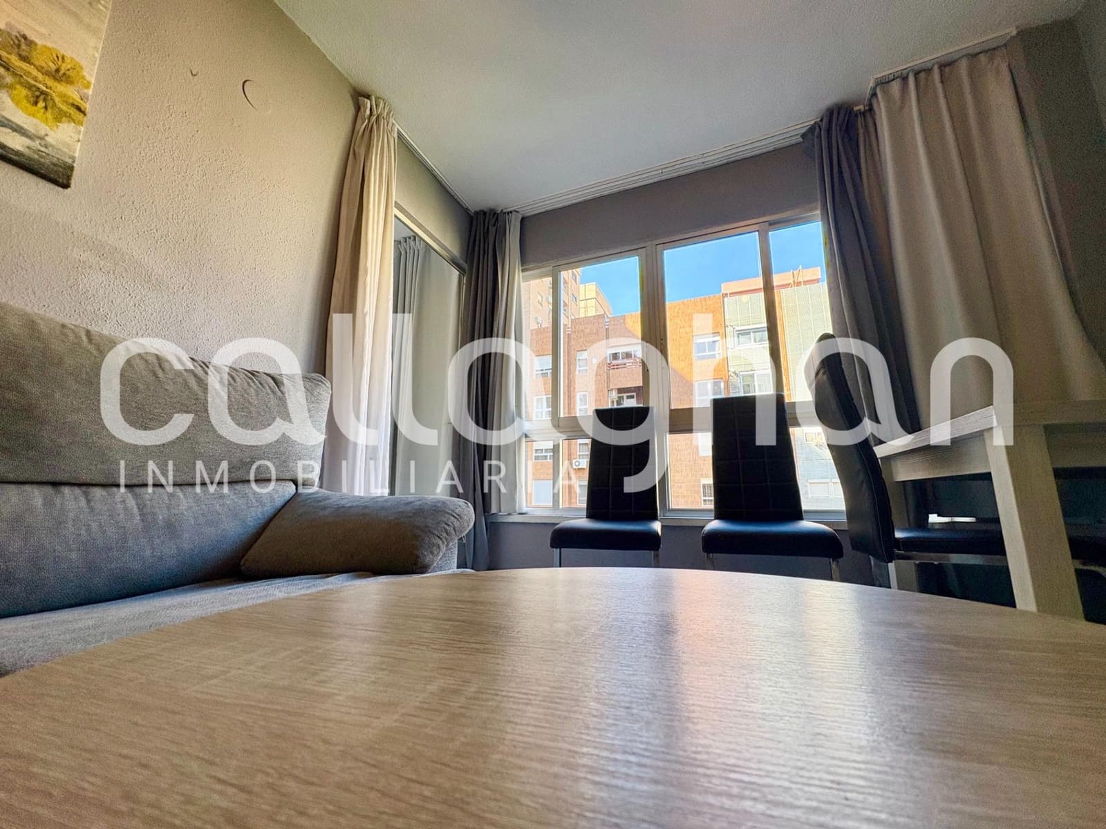 1 slaapkamer Flat te huur in Valencia stad met garage - € 1.200 (Ref: 9831717)