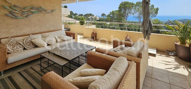 3 makuuhuone Kattohuoneisto myytävänä paikassa Altea la Vella, Altea mukana uima-altaan 
autotalli - 695 000 € (Ref: 9831718)