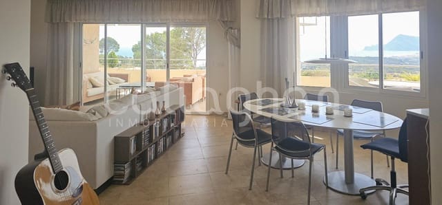 3 makuuhuone Kattohuoneisto myytävänä paikassa Altea la Vella, Altea mukana uima-altaan 
autotalli - 695 000 € (Ref: 9831718)