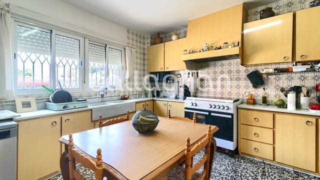 4 soveværelse Lejlighed til salg i Pedralba med garage - € 225.000 (Ref: 9831719)