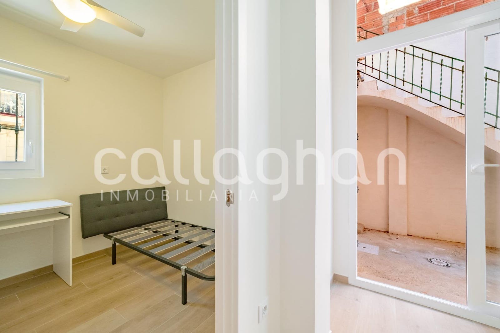 4 bedroom Apartment for sale in Burjassot - € 389,000 (Ref: 9833896)