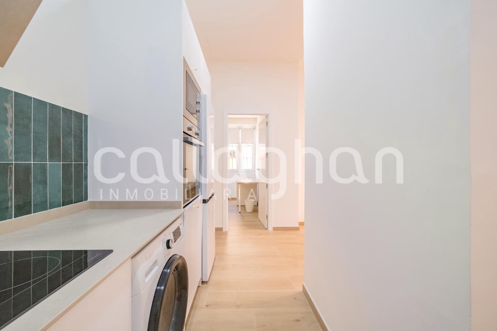 4 bedroom Apartment for sale in Burjassot - € 389,000 (Ref: 9833896)