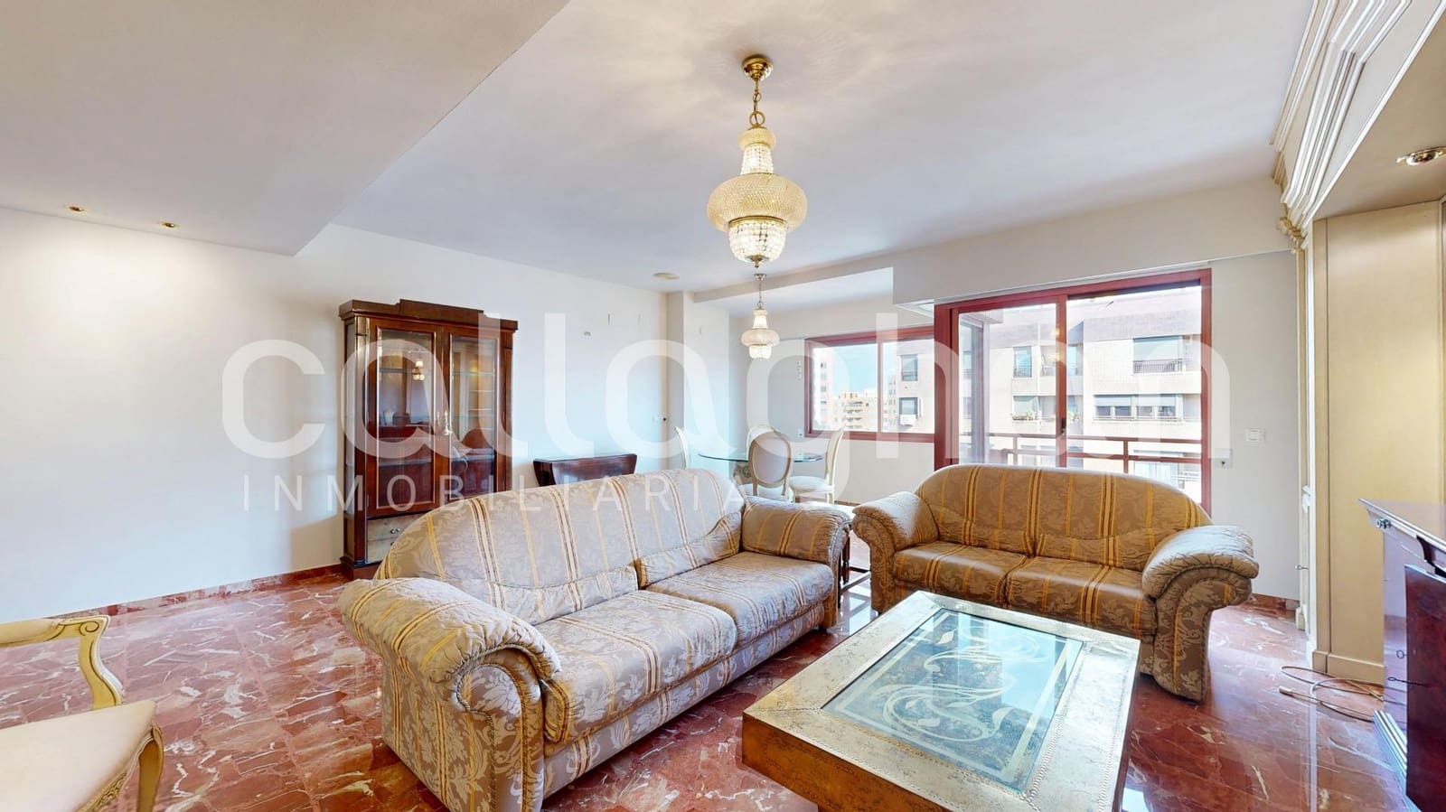 Piso de 4 habitaciones en València ciudad en venta con garaje - 830.000 € (Ref: 9836557)