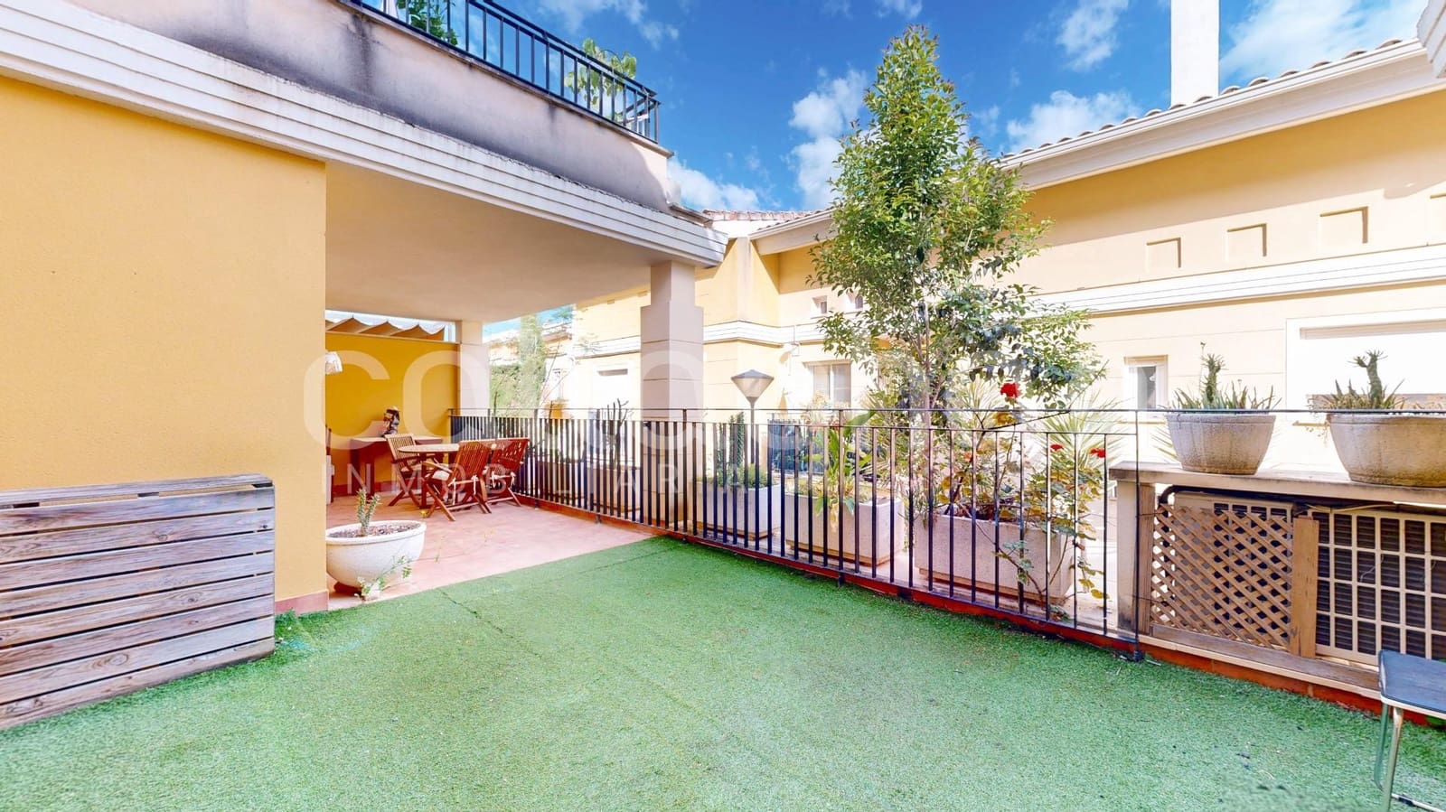 2 bedroom Flat for sale in Chiva with pool garage - € 249,000 (Ref: 9839511)