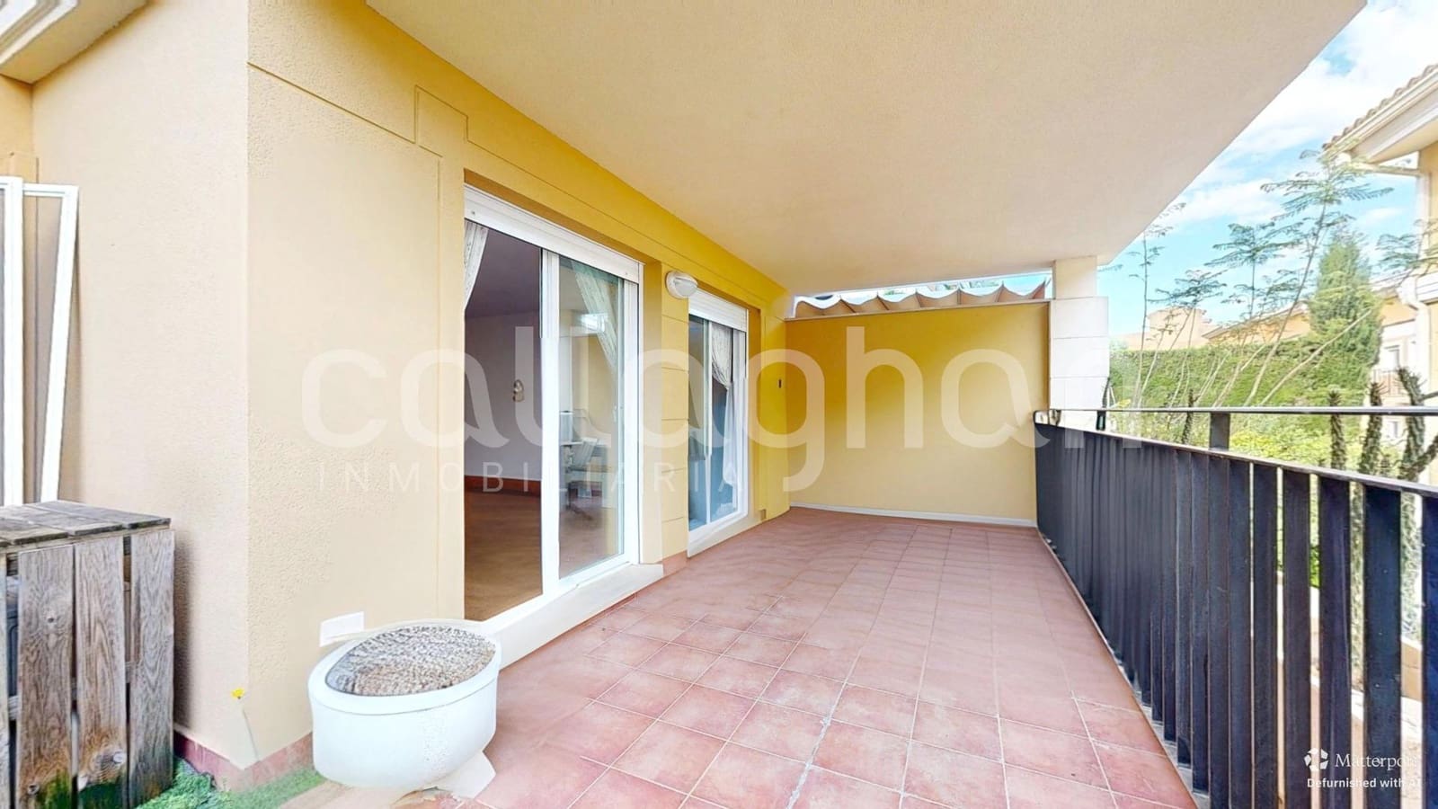 2 bedroom Flat for sale in Chiva with pool garage - € 249,000 (Ref: 9839511)