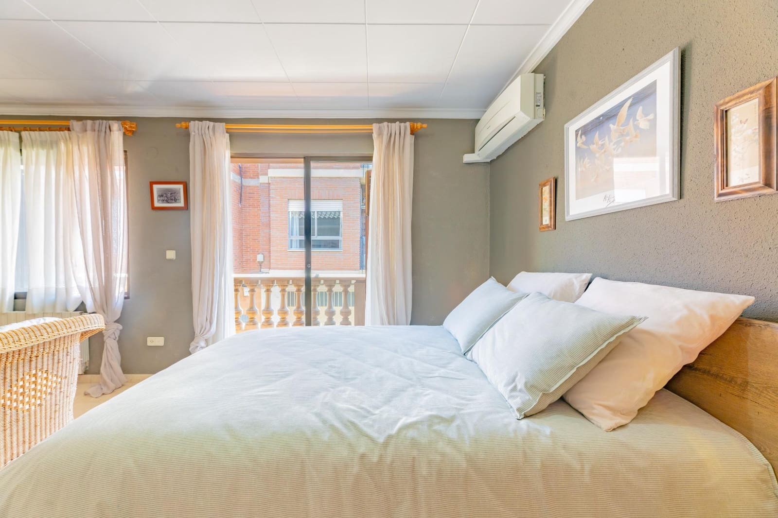 Adosado de 5 habitaciones en Massanassa en venta con garaje - 570.000 € (Ref: 9843711)