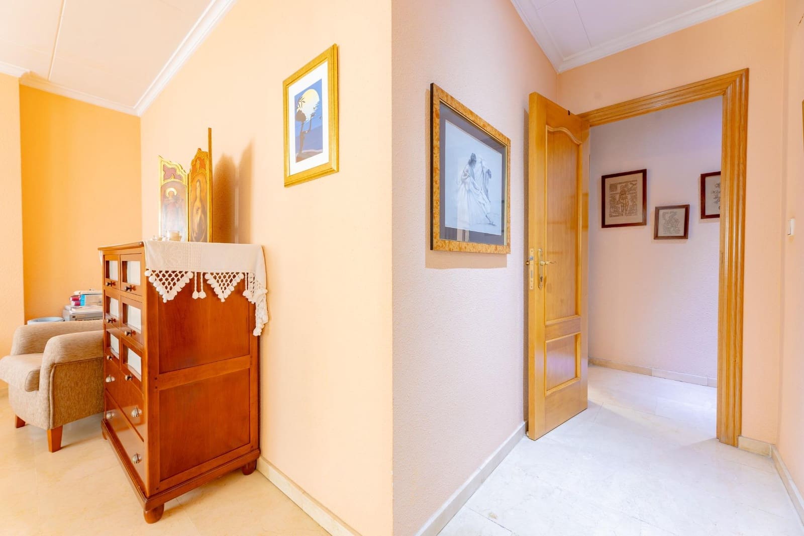 Adosado de 5 habitaciones en Massanassa en venta con garaje - 570.000 € (Ref: 9843711)