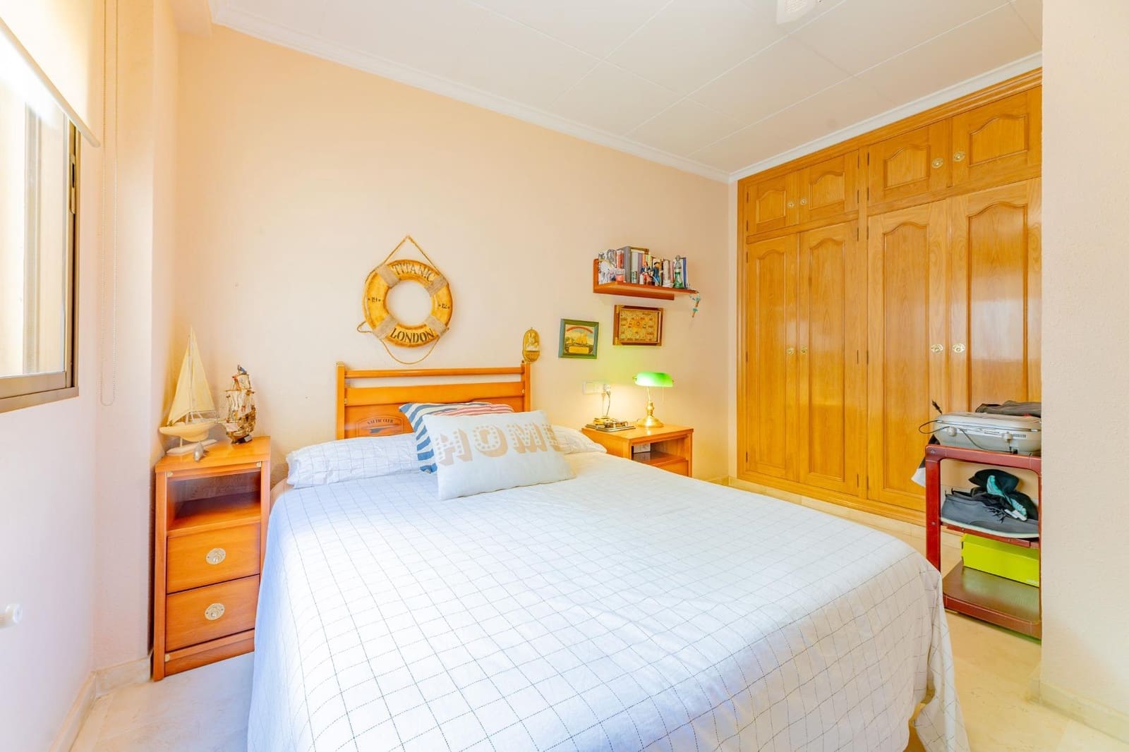 Adosado de 5 habitaciones en Massanassa en venta con garaje - 570.000 € (Ref: 9843711)