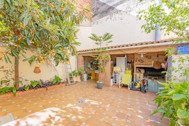 5 soveværelse Rækkehus til salg i Massanassa med garage - € 490.000 (Ref: 9843711)
