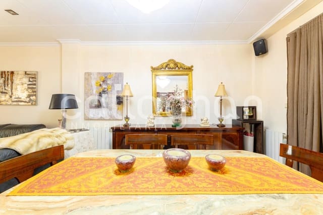 5 chambre Villa/Maison Mitoyenne à vendre à Massanassa avec garage - 490 000 € (Ref: 9843711)