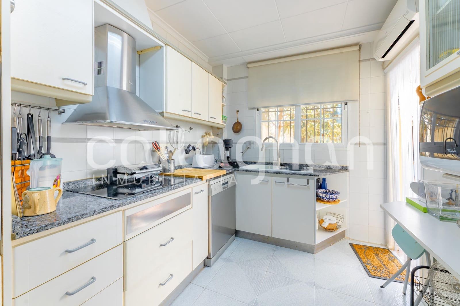 5 quarto Moradia em Banda para venda em Massanassa com garagem - 445 000 € (Ref: 9843711)