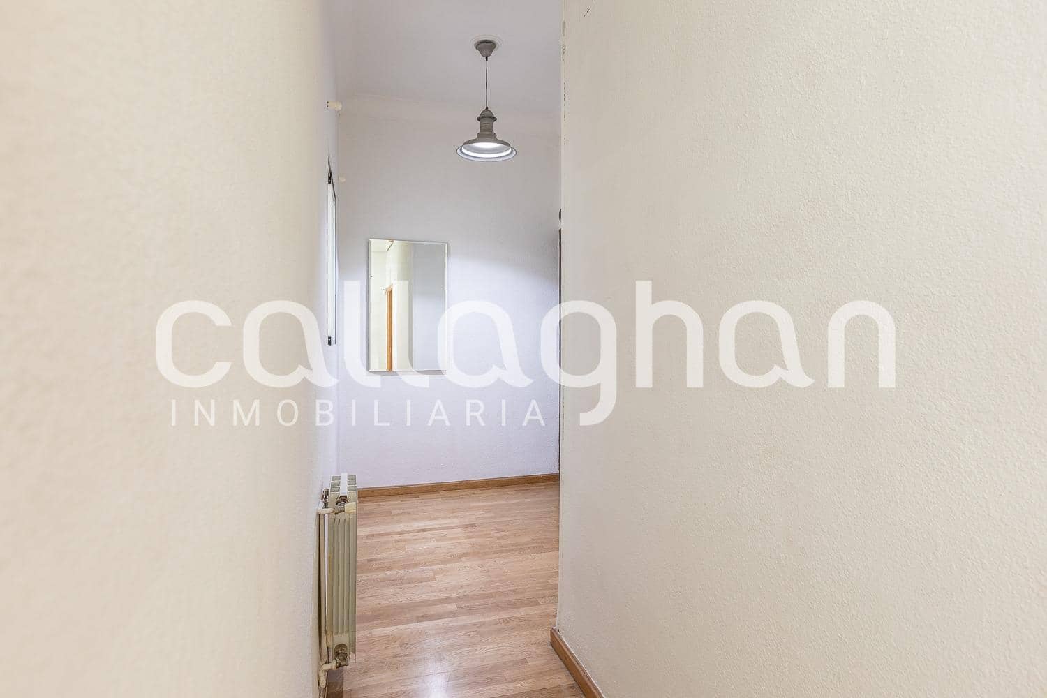3 soverom Leilighet til leie i Valencia by - € 1 250 (Ref: 9849618)