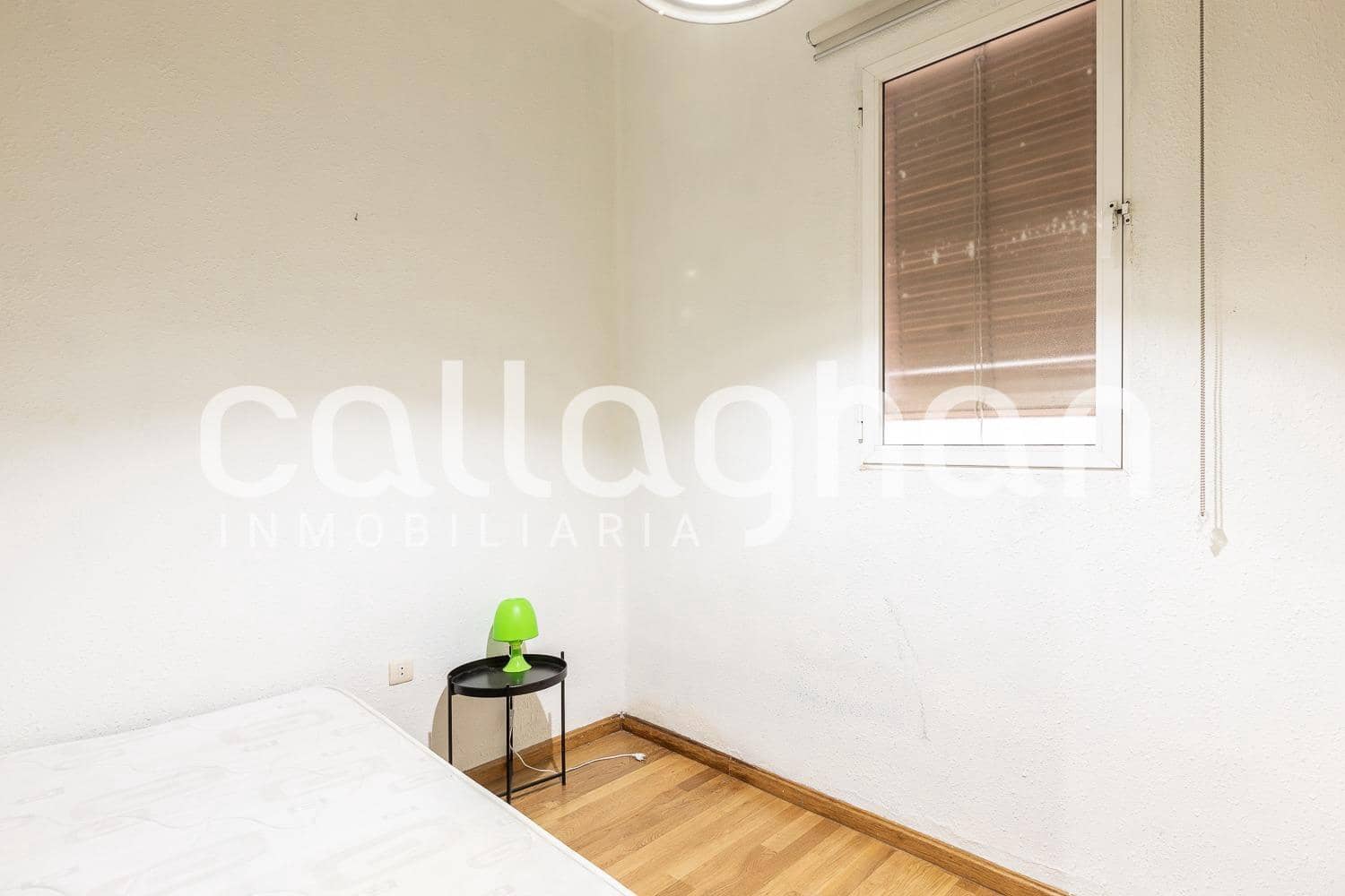 3 soverom Leilighet til leie i Valencia by - € 1 250 (Ref: 9849618)