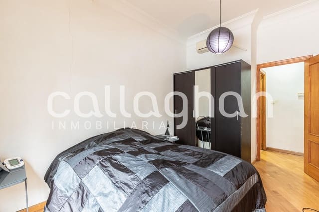 3 soverom Leilighet til leie i La Petxina, Valencia by - € 1 250 (Ref: 9849618)