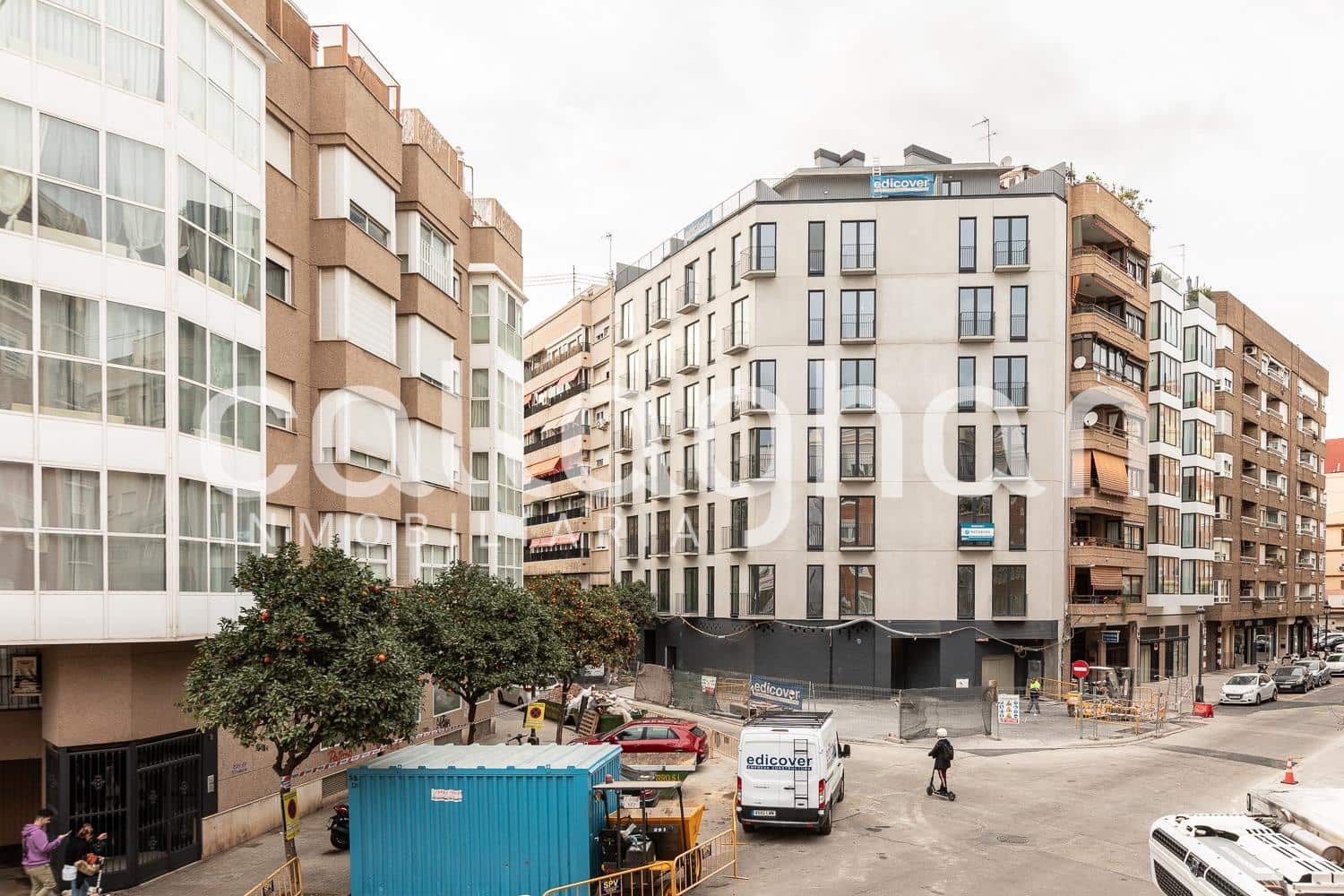 3 soverom Leilighet til leie i Valencia by - € 1 250 (Ref: 9849618)