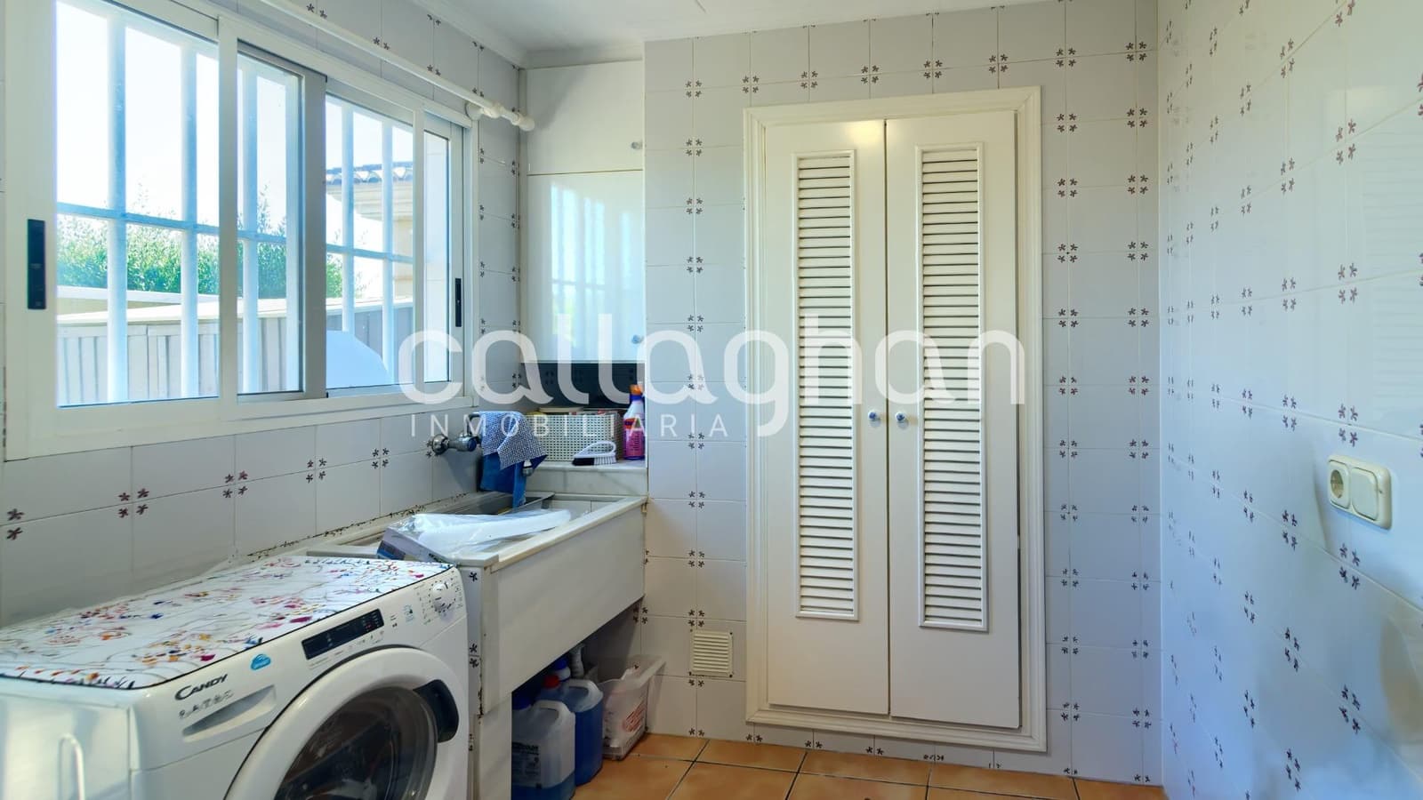 4 sypialnia Willa na sprzedaż w Polinya de Xuquer z basenem garażem - 399 000 € (Ref: 9855668)