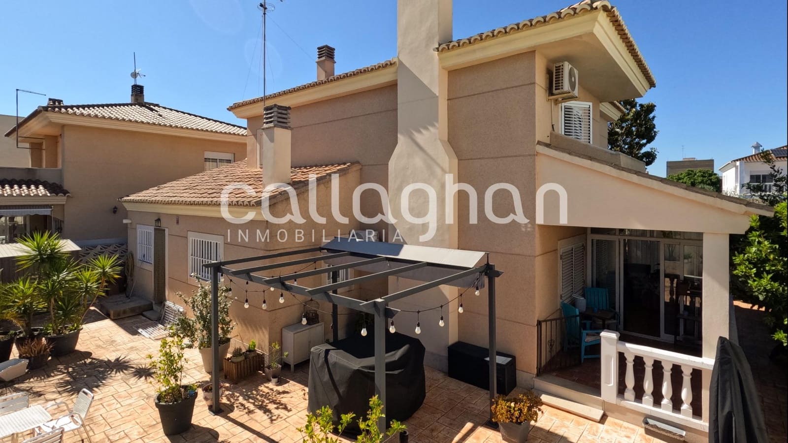 4 sypialnia Willa na sprzedaż w Polinya de Xuquer z basenem garażem - 399 000 € (Ref: 9855668)