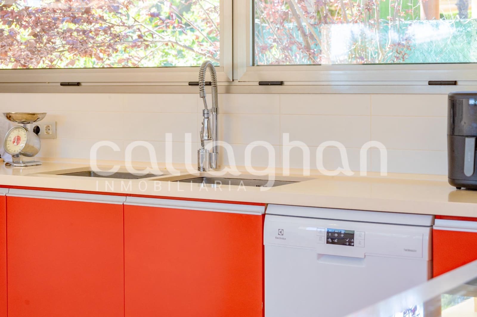 4 soveværelse Villa til salg i Campolivar med swimmingpool garage - € 1.400.000 (Ref: 9855669)