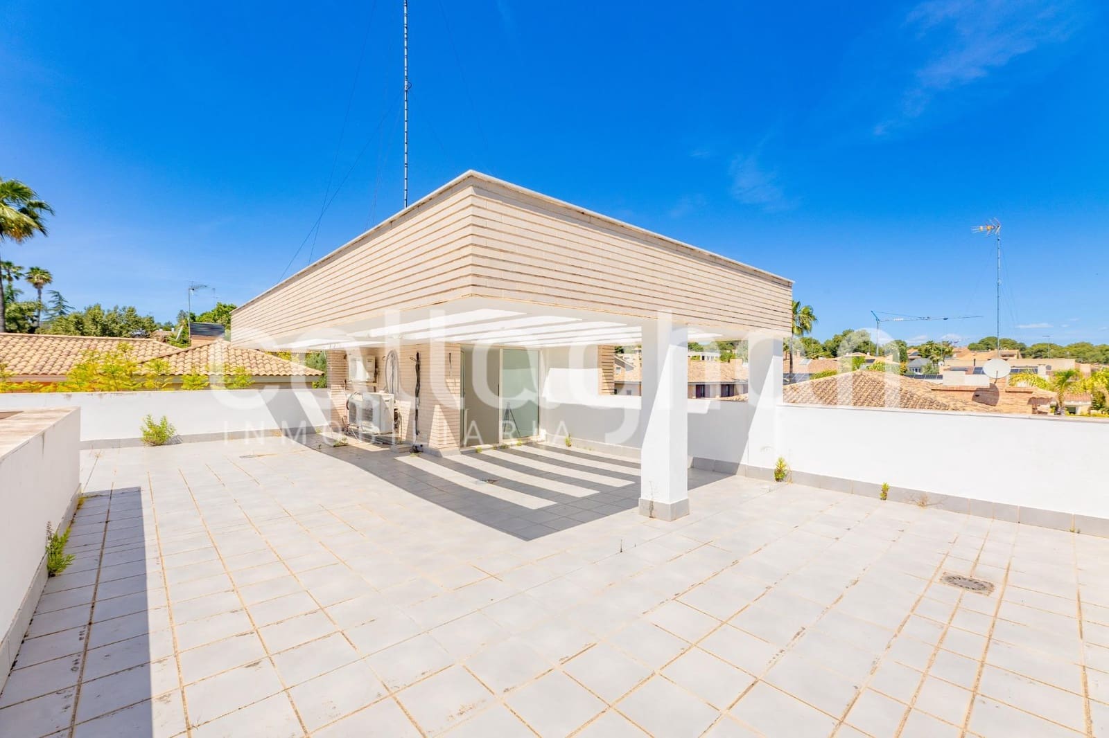 4 soveværelse Villa til salg i Campolivar med swimmingpool garage - € 1.400.000 (Ref: 9855669)
