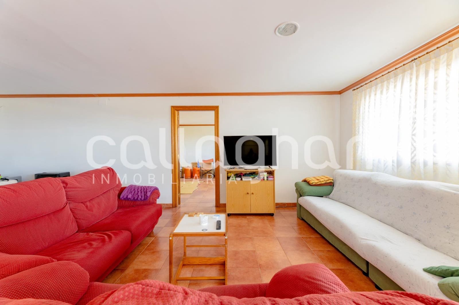 5 soveværelse Villa til salg i Chiva med swimmingpool garage - € 690.000 (Ref: 9868804)