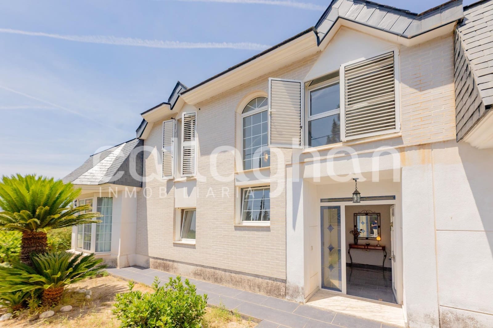 5 soveværelse Villa til salg i Chiva med swimmingpool garage - € 690.000 (Ref: 9868804)