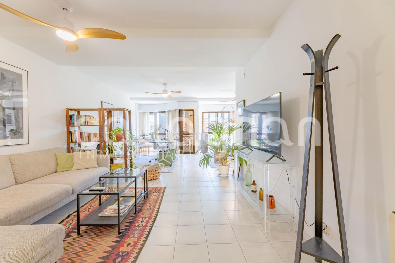 3 quarto Apartamento para arrendar em Valencia cidade - 2 300 € (Ref: 9868806)