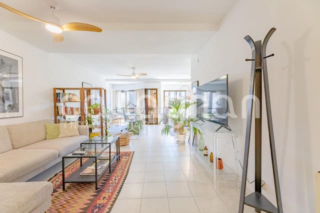 3 quarto Apartamento para arrendar em Mestalla, Valência cidade - 2 300 € (Ref: 9868806)