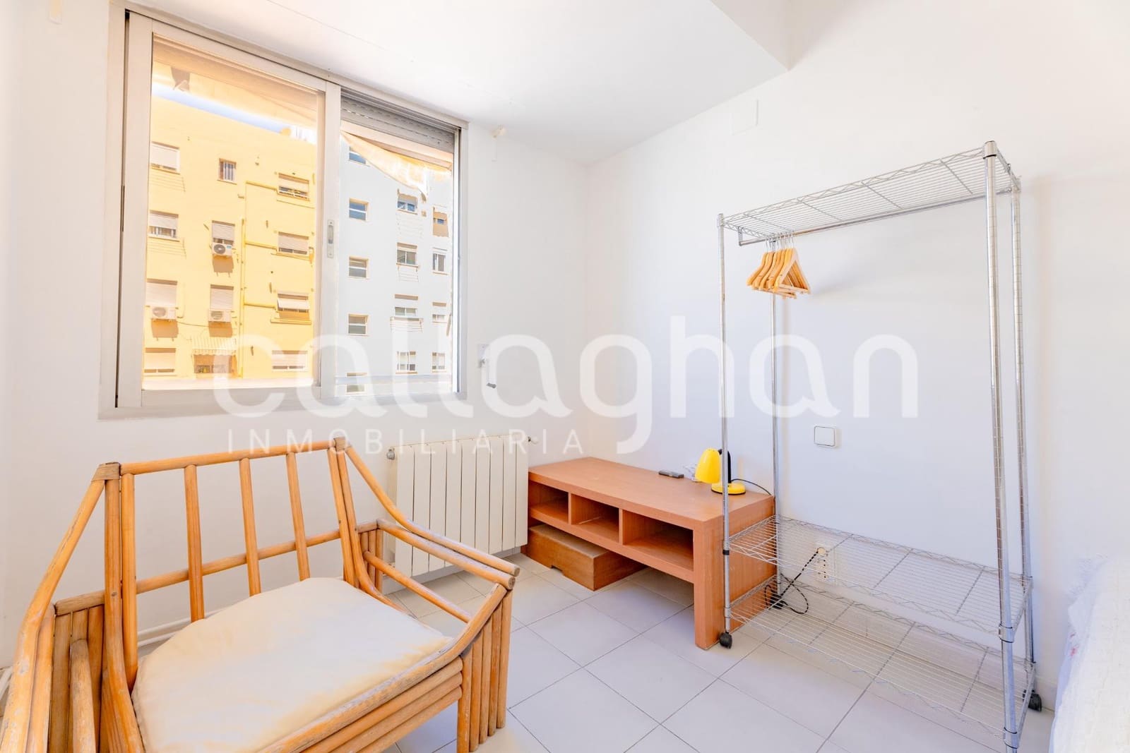 3 quarto Apartamento para arrendar em Valencia cidade - 2 300 € (Ref: 9868806)